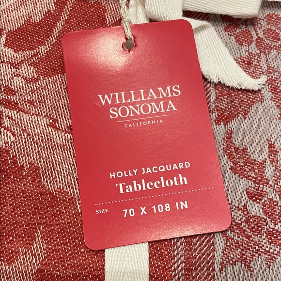 Williams Sonoma Festive Holly Tablecloth - Picture 2 of 4